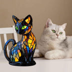 Light-up cat lamp